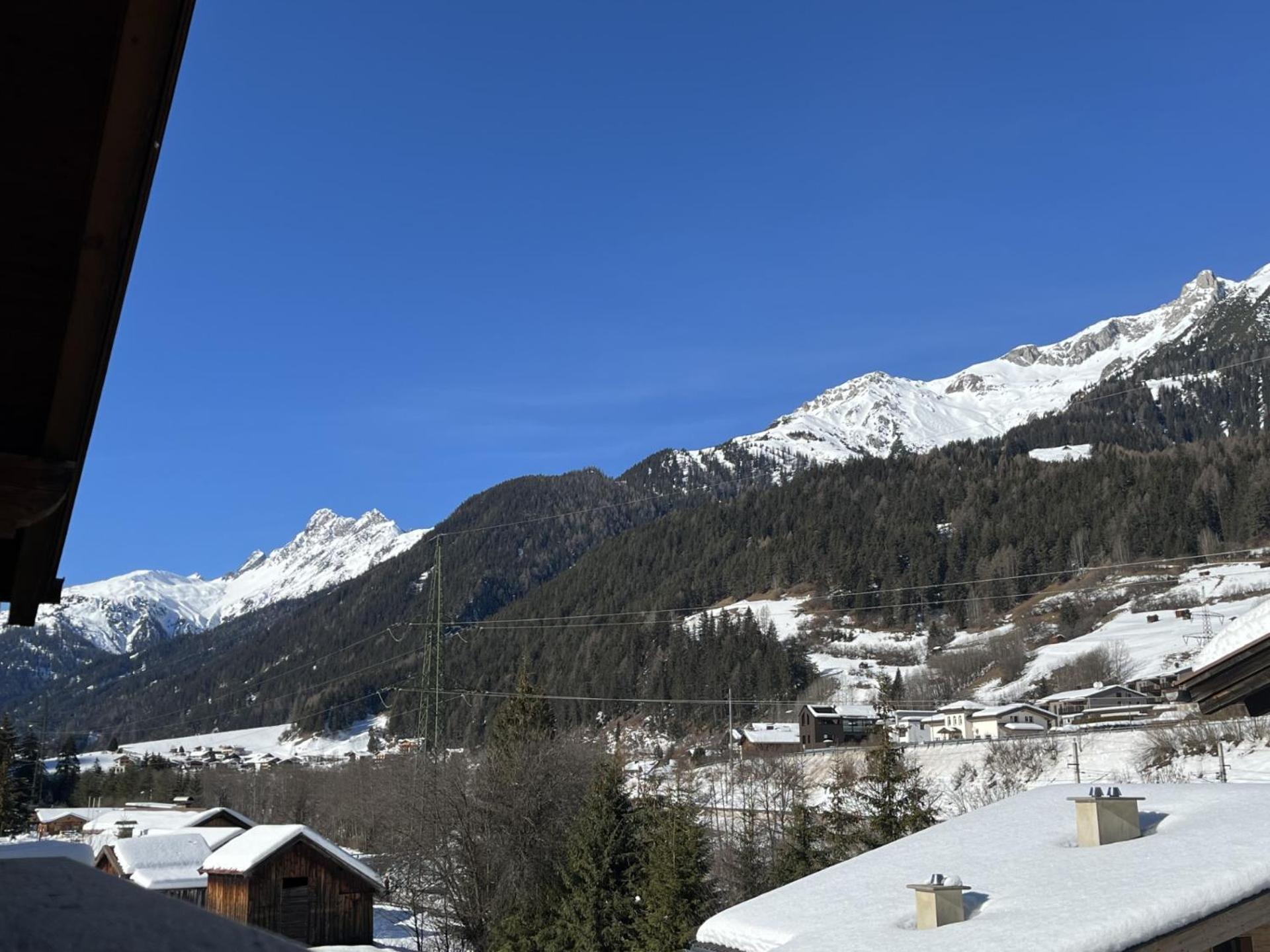 Haus Carinthia Appartement Pettneu am Arlberg
